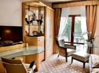 Pałac na Wodzie Augustów pokój tv